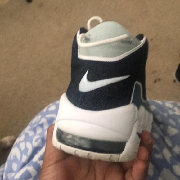 Nike uptempos - Picture 3 of 4